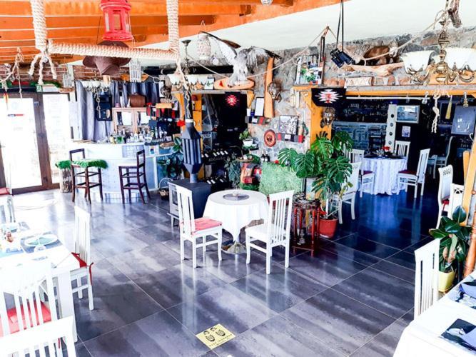 Hotel Villa Stone Dream Bar Restaurant Udenisht Exterior foto
